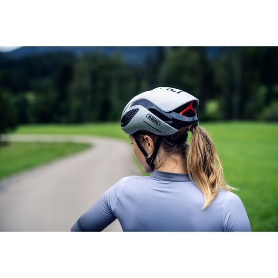 ABUS kask rowerowy GAMECHANGER czarny